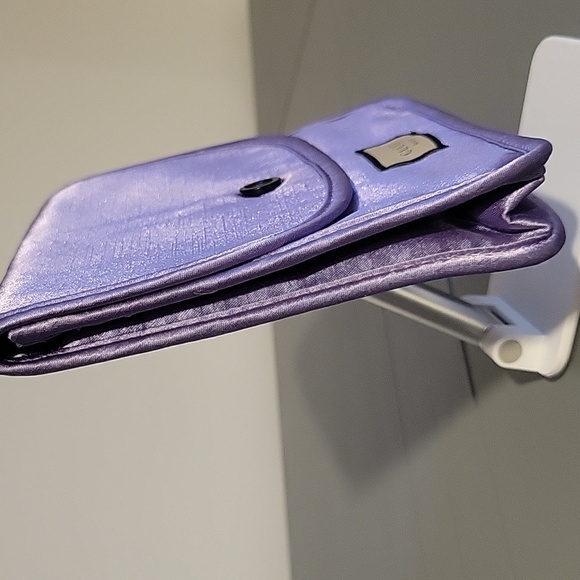 GUCCI BEAUTY lavender Cosmetic Pouch - Picture 4 of 13